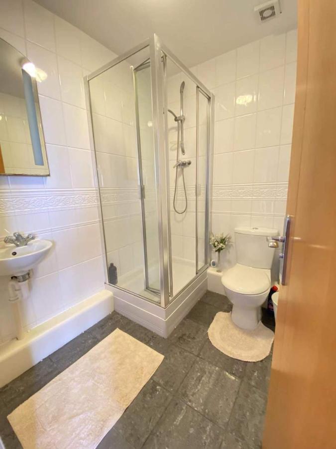 Beach Front Apt With Stunning Sea View Swansea Exterior foto